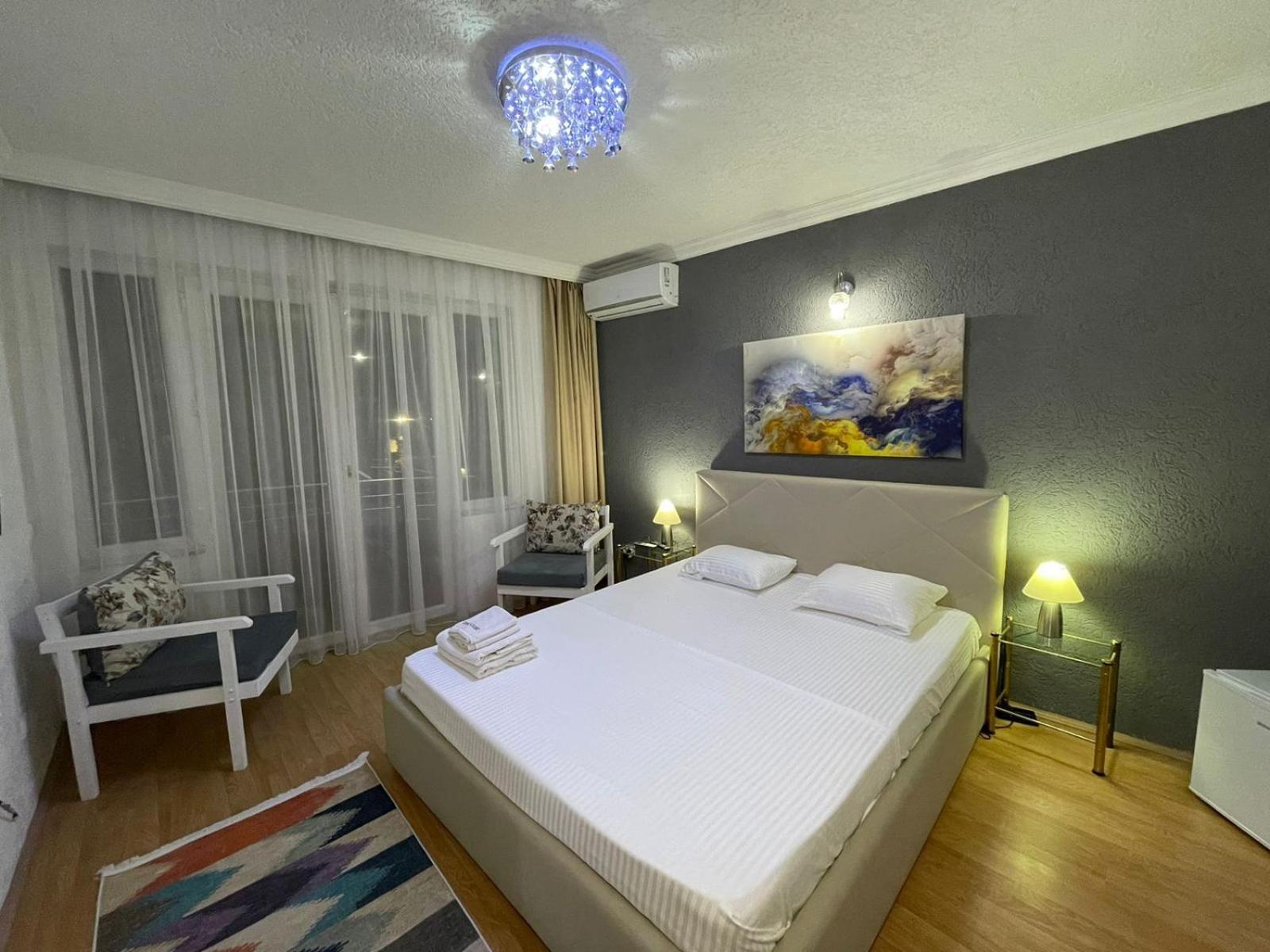 الشقق الفندقية بريزرنفي  Deni House المظهر الخارجي الصورة