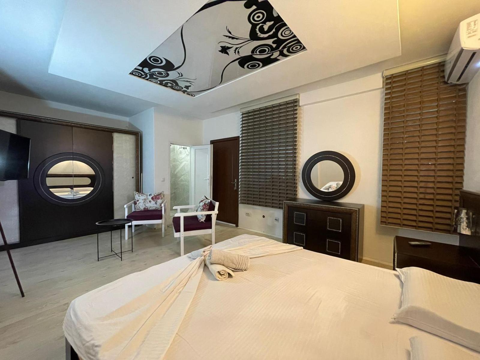 الشقق الفندقية بريزرنفي  Deni House المظهر الخارجي الصورة